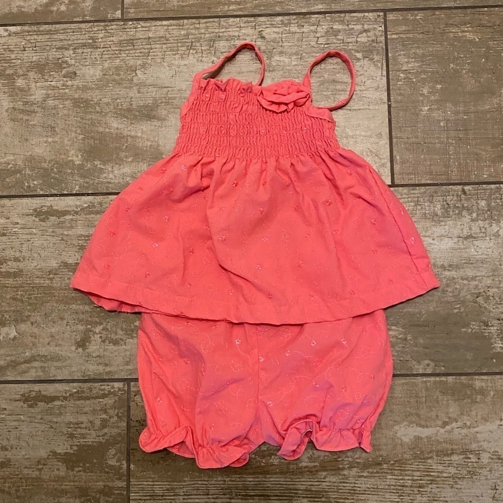 NWOT Park Bench Kids Pink flower 2-piece set